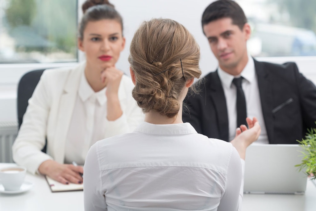 Interview Questions to Ask Prospective Attorneys